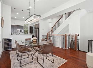2106 Radcliffe St, Houston, TX 77007