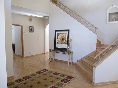 2nd image of 1723 Forest Ave