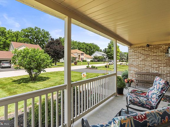 4th image of 755 Weldon Dr
