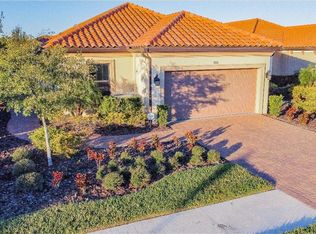 8416 Alberata Vista Dr, Tampa, FL 33647
