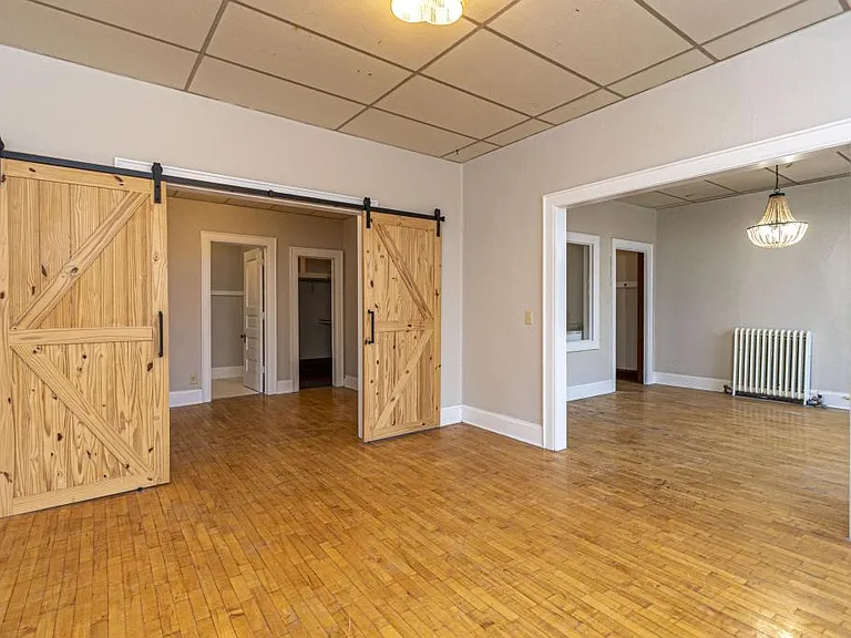 16 1/2 Minnesota Ave E #9 — Photo 12