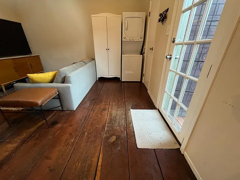 332 Bayview St #A — Photo 11