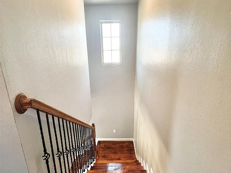 7328 Market St — Photo 8