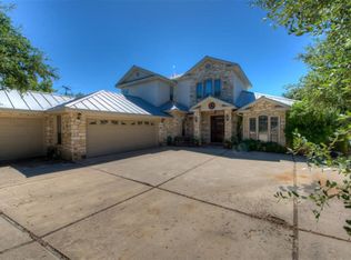 107 Wallace Riddell Dr, Burnet, TX 78611