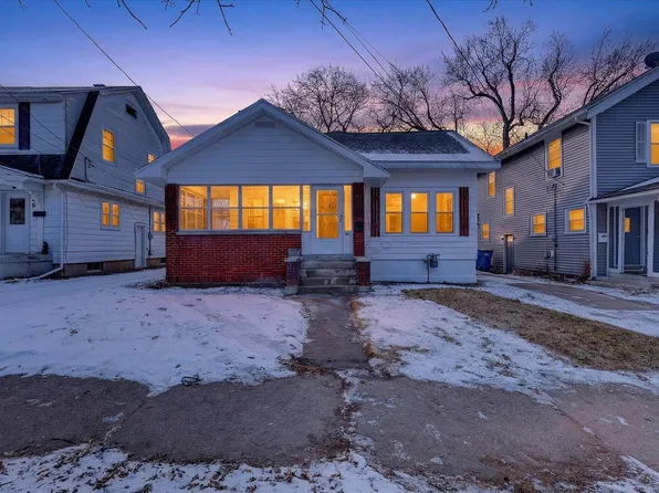 424 Storrs St SE, Grand Rapids, MI 49507