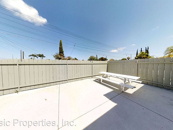 3rd image of 6272 Mary Lane Dr