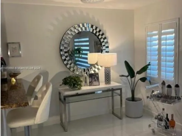 755 SW 6th St APT 4, Miami, FL 33130