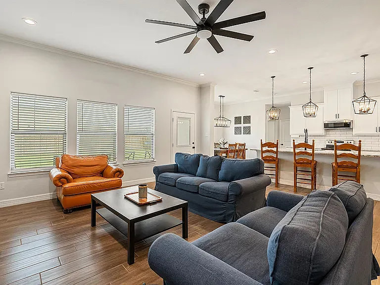 423 Pitaya Ln — Photo 37
