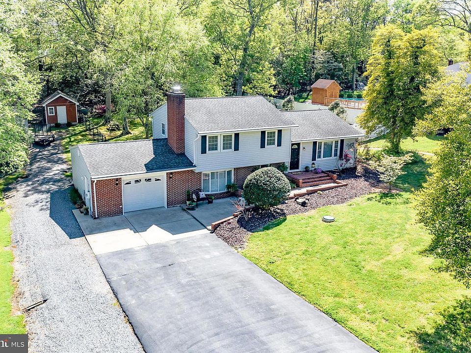 1st image of 45801 Guenther Dr