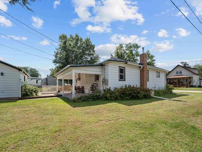 702 Eaton St, Savanna, IL, 61074