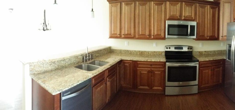 1st image of 885 Stone Glen Trl NW