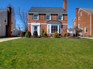 3722 Townley Rd, Shaker Heights, OH 44122