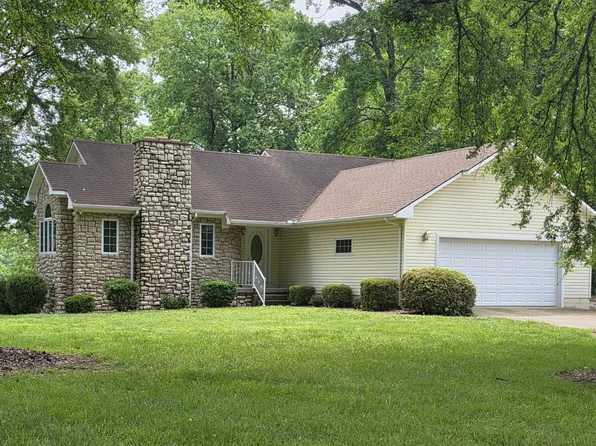 85 Boone Dr, Cadiz, KY 42211
