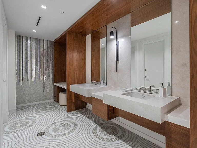 200 SE Mizner Blvd #211 — Photo 45