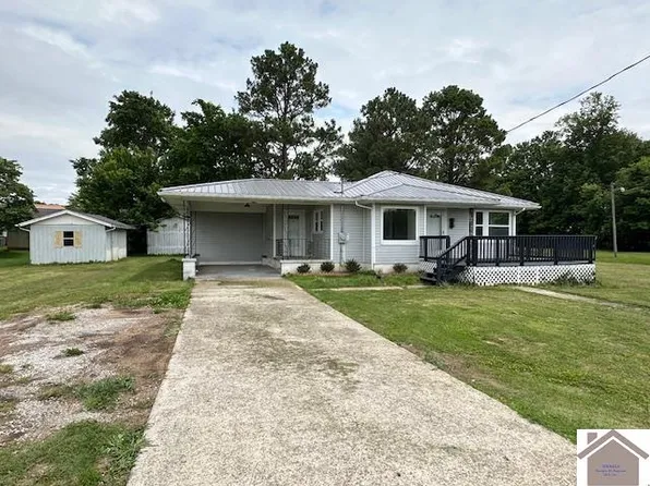 116 W Pierson St, Fredonia, KY 42411