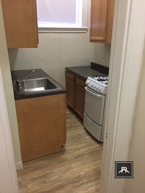 1st image of 97 Brainerd Rd #21
