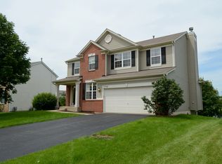 2266 Shiloh Dr, Aurora, IL 60503