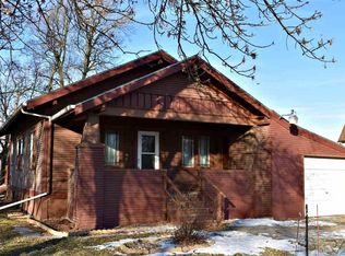 503 N Main St, White Lake, SD 57383