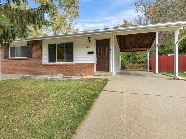 10976 Warwickhall Dr, Bridgeton, MO 63044