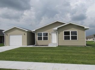 1012 Washington St, Gothenburg, NE 69138