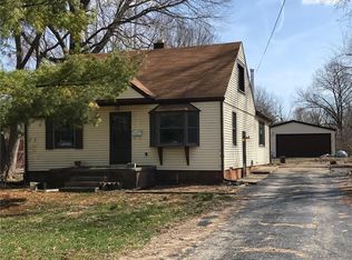 2920 S Franklin Street Rd, Decatur, IL 62521