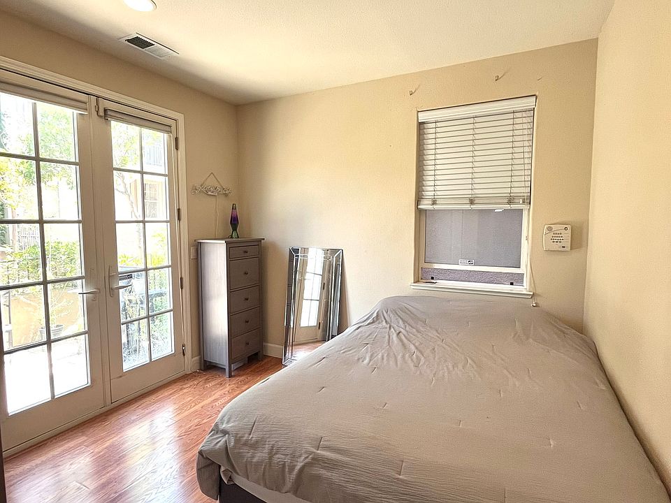 1st image of 2082 Mary Helen Ln #1