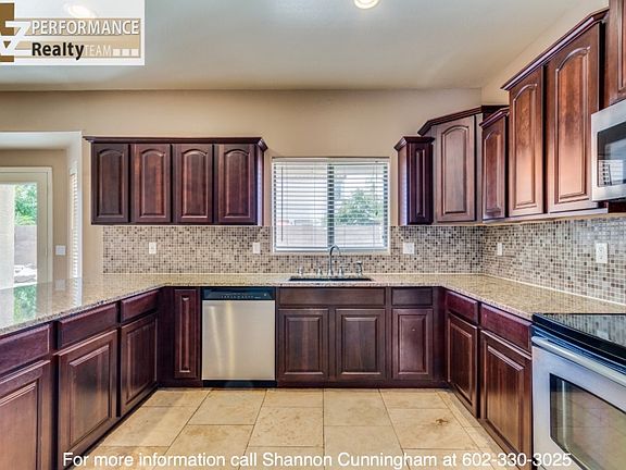 5th image of 17879 W Evans Dr
