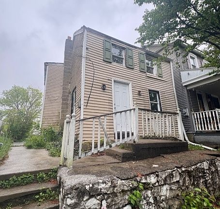 2nd image of 234 Filmore St
