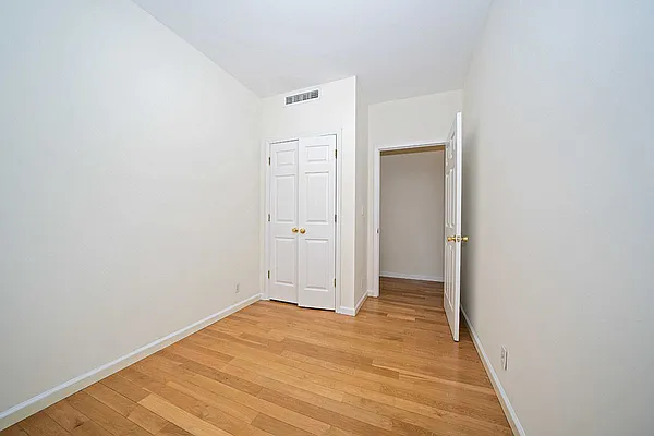 Rented by Doorway NYC, LLC | media 12