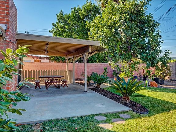 3rd image of 13803 Mansa Dr