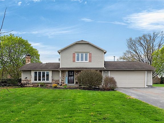 2nd image of 99 Moul Rd