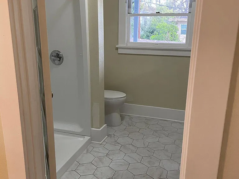 64 N Bonnie Ave #2 — Photo 13