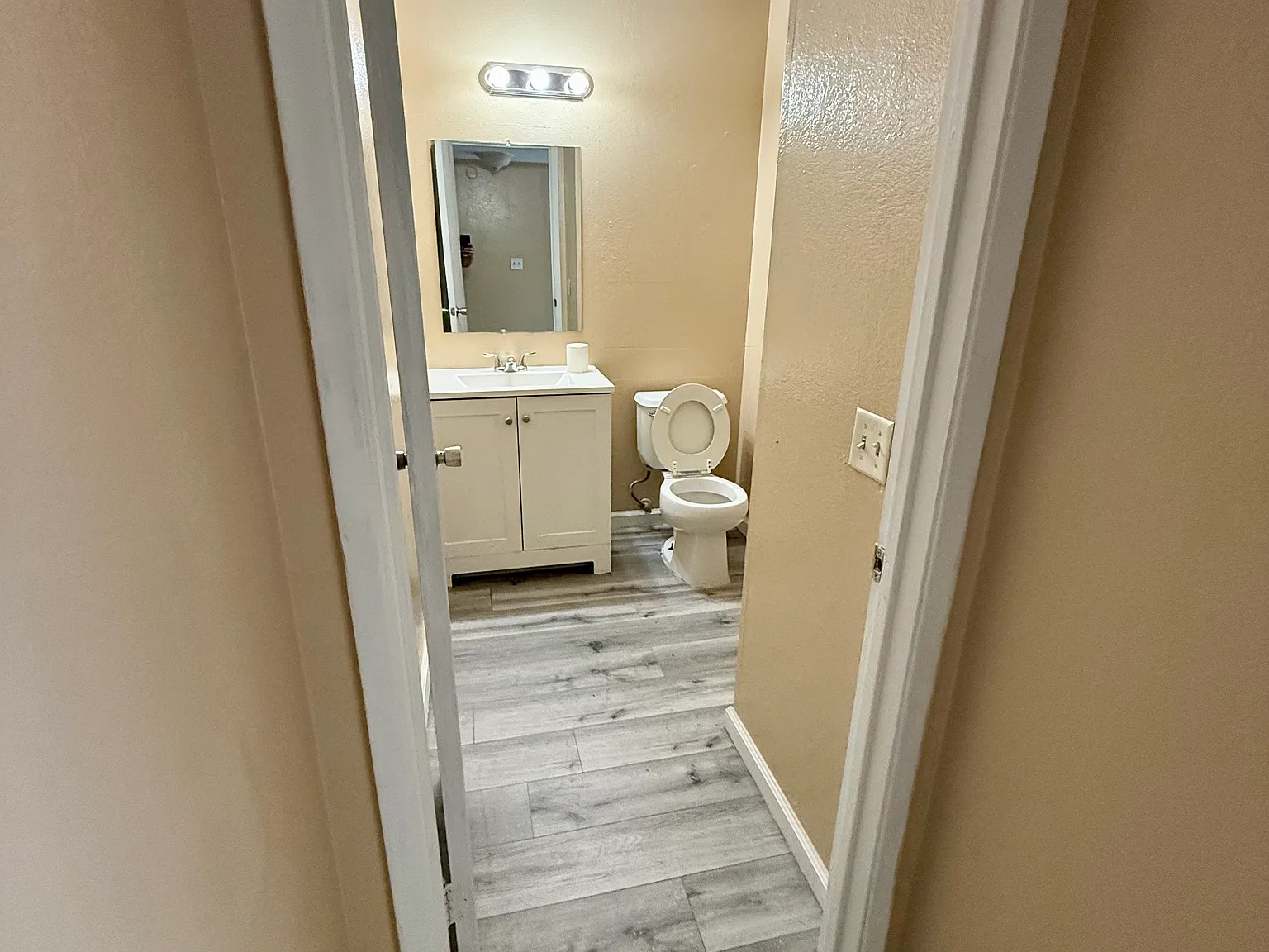 2 bed, 1152 sqft, $1,750 — Photo 2