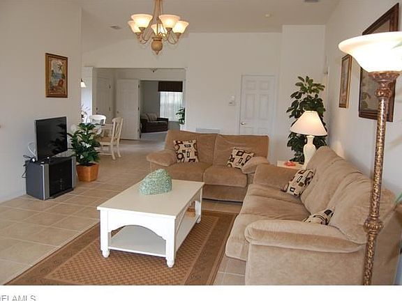 5th image of 11008 Iron Horse Way