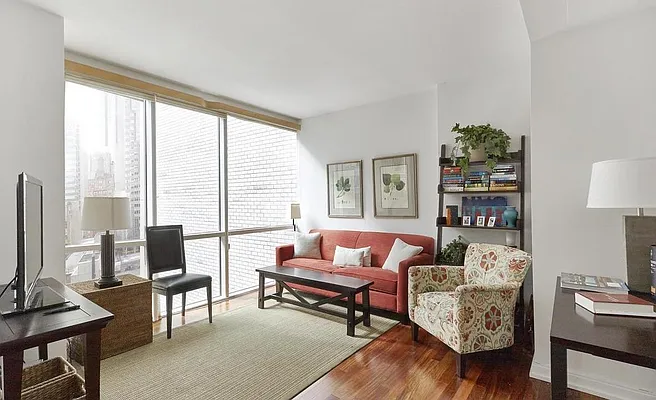 Rented by Douglas Elliman | media 7