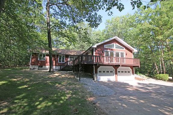 2nd image of 74 Boulder Dr