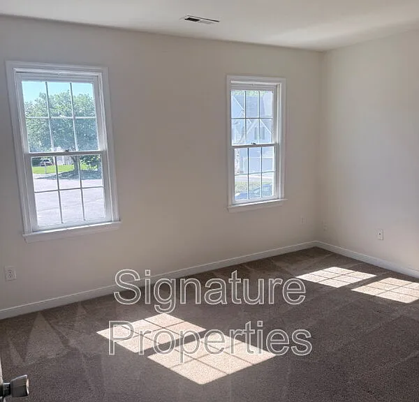 12521 Hillgate Ln — Photo 16