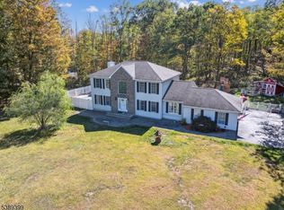 106 Henderson Rd, Stockholm, NJ 07460