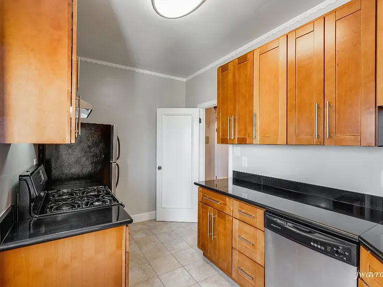1791 Jackson St #1790-705 — Photo 3