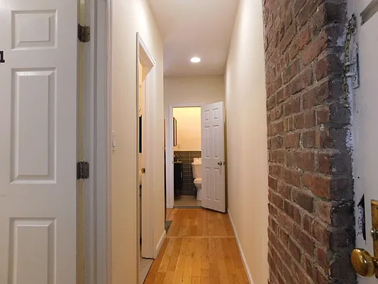 Rented by Compass | media 30