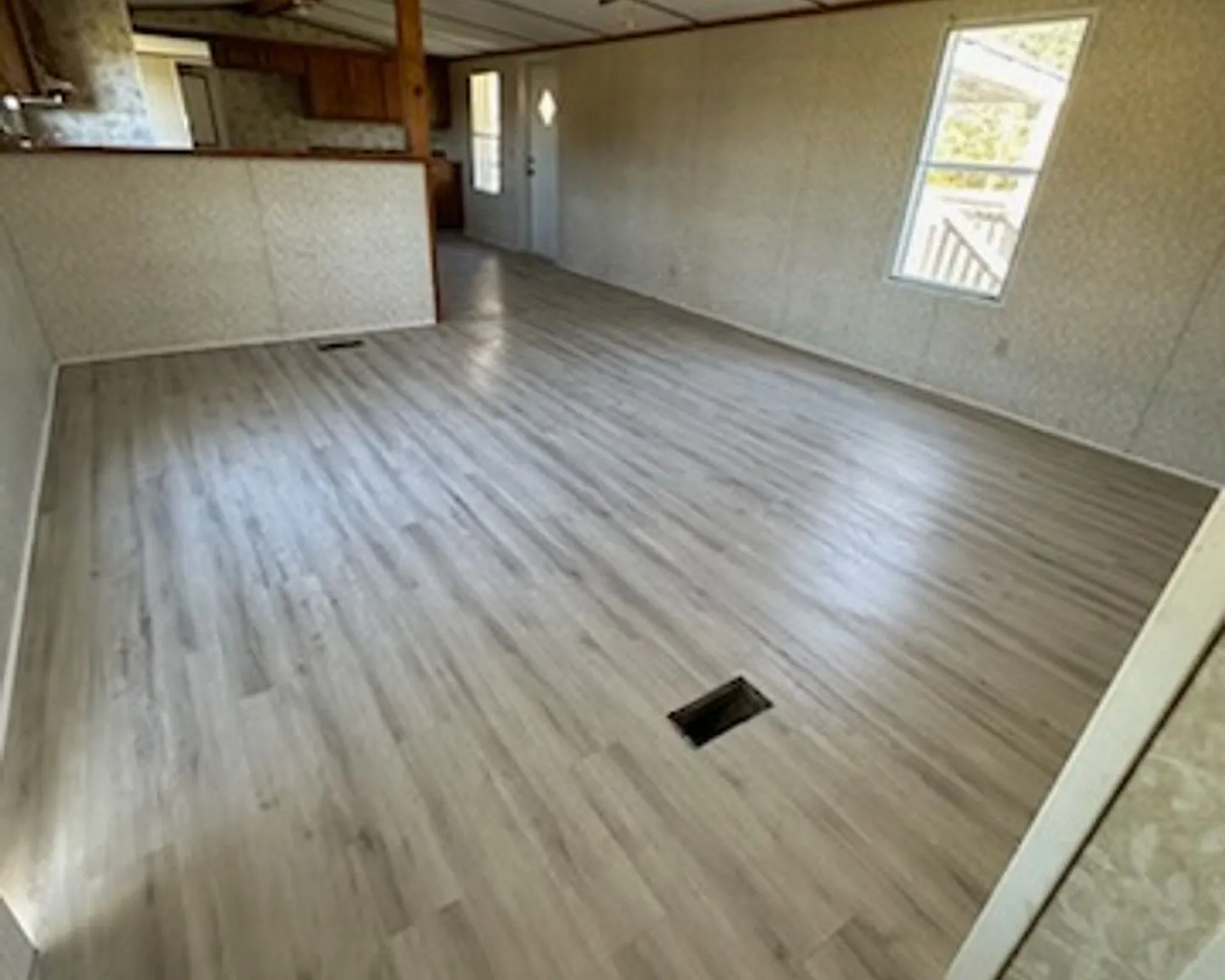 3 bed, 2.0 bath, $1,150 — Photo 4