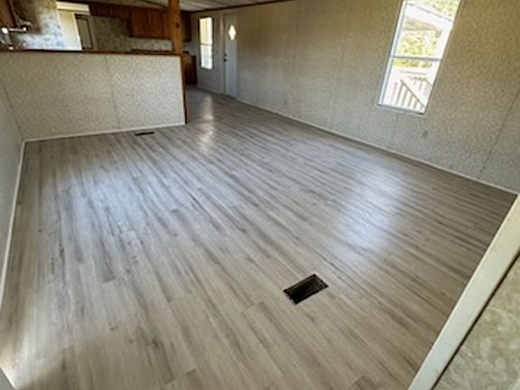 4th image of 145 Wildflower Ln