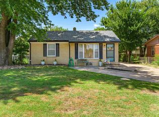 2631 N Hood Ave, Wichita, KS 67204
