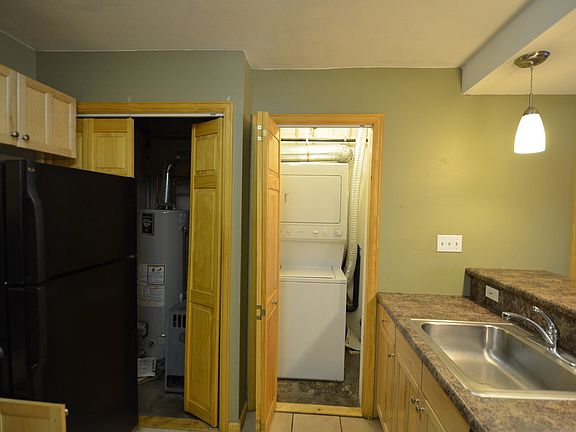 2nd image of 119-121 Flintstone Ln #125