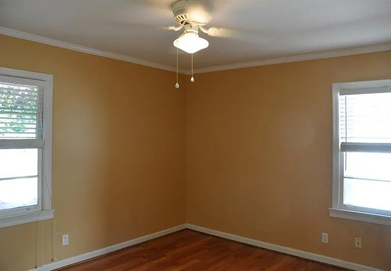 1278 Fairhill Ln NE — Photo 7