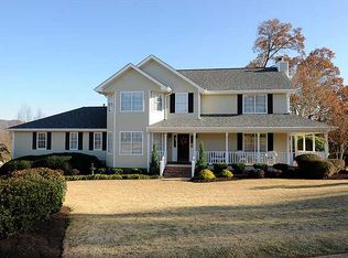 8612 Horseshoe Bend Ln, Ooltewah, TN 37363