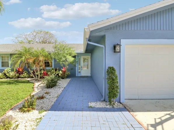 3336 Ave Villandry, Delray Beach, FL 33445