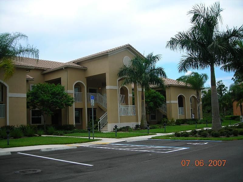1st image of 20071 Barletta Ln Unit 2725