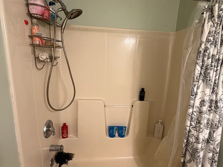 2nd bathroom