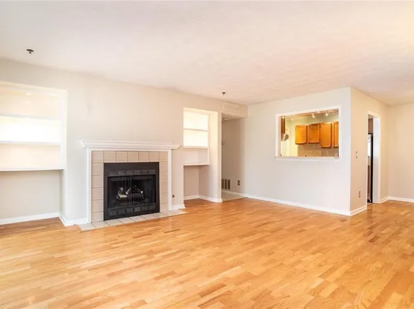 2683 Vinings Central Dr SE Unit 54, Atlanta, GA 30339